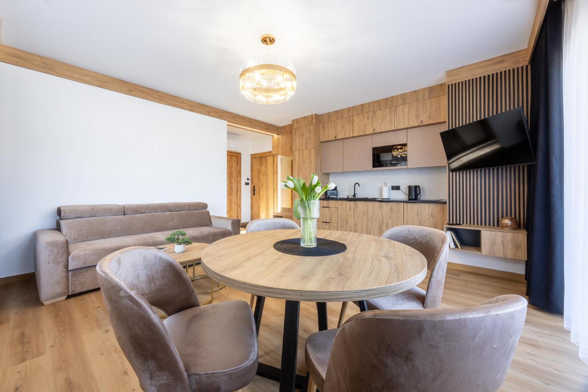 Apartment Koziniec Lux